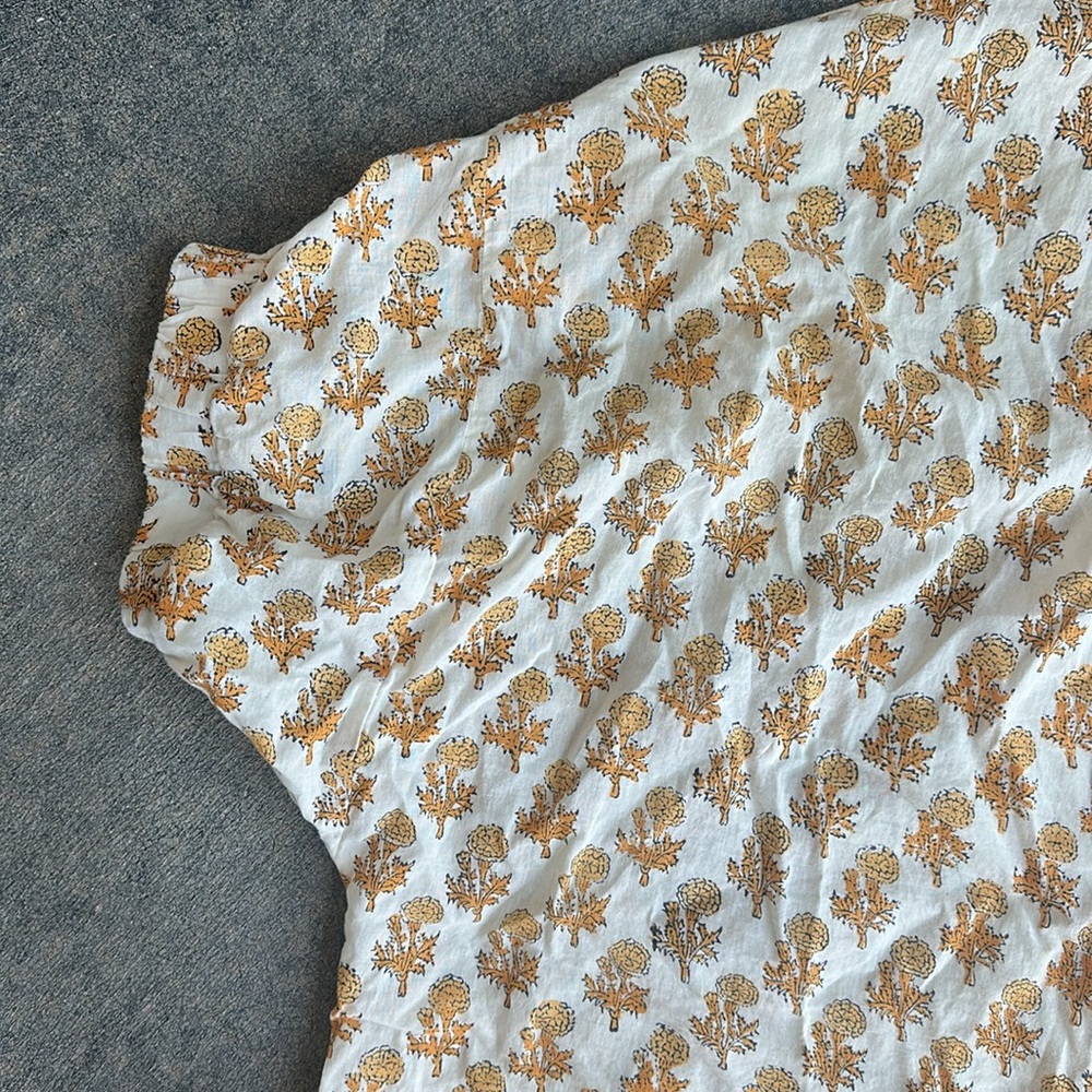 Emerson Fry White and Mustard Floral Button Front Top - Picture 4 of 6